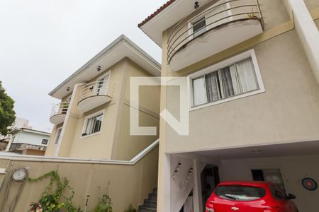 Casa à venda com 230m², 3 quartos e 4 vagas Casa à venda com 230m², 3 quartos e 4 vagasGaragem