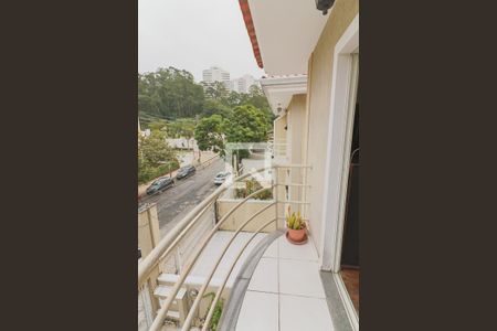 Casa à venda com 230m², 3 quartos e 4 vagas Casa à venda com 230m², 3 quartos e 4 vagasSuite 3