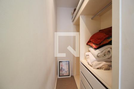 Apartamento à venda com 90m², 1 quarto e 1 vagaCloset da Suíte 
