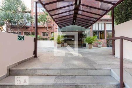 Apartamento à venda com 90m², 1 quarto e 1 vagaEntrada