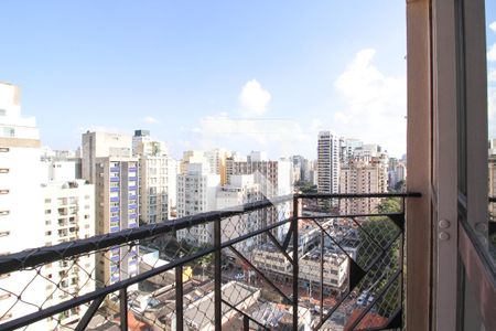 Varanda  de apartamento à venda com 1 quarto, 90m² em Vila Nova Conceição, São Paulo