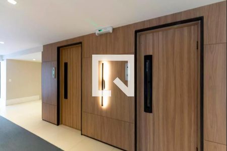 Apartamento à venda com 90m², 1 quarto e 1 vagaHall