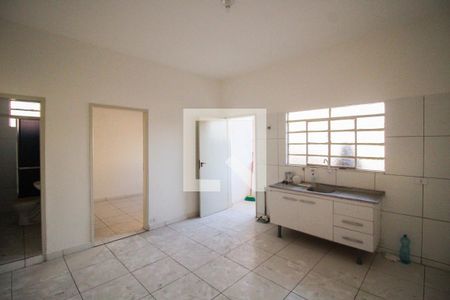 Casa para alugar com 120m², 3 quartos e 2 vagasCozinha