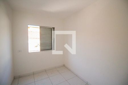 Casa para alugar com 120m², 3 quartos e 2 vagasQuarto 2