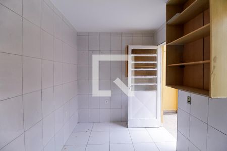 Casa à venda com 280m², 3 quartos e 4 vagas Casa à venda com 280m², 3 quartos e 4 vagasÁrea de Serviço