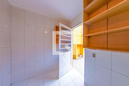 Casa à venda com 280m², 3 quartos e 4 vagas Casa à venda com 280m², 3 quartos e 4 vagasÁrea de Serviço