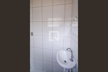 Casa à venda com 280m², 3 quartos e 4 vagas Casa à venda com 280m², 3 quartos e 4 vagasBanheiro de Serviço