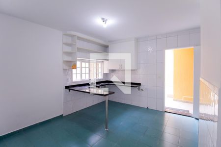 Casa à venda com 280m², 3 quartos e 4 vagas Casa à venda com 280m², 3 quartos e 4 vagasCozinha