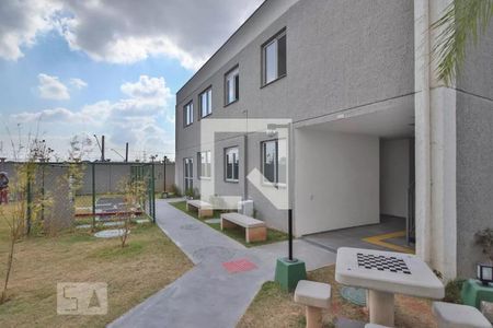 Apartamento à venda com 45m², 2 quartos e sem vagaÁrea comum
