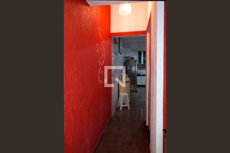 Acesso Banheiro/Cozinha de casa à venda com 3 quartos, 180m² em Vila Raquel, São Paulo