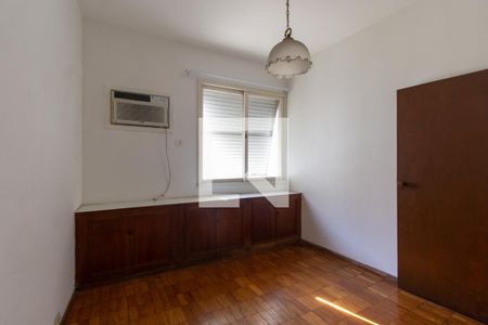Apartamento para alugar com 241m², 4 quartos e 2 vagas Apartamento para alugar com 241m², 4 quartos e 2 vagasSuite 2