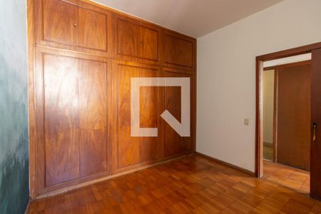 Apartamento para alugar com 241m², 4 quartos e 2 vagas Apartamento para alugar com 241m², 4 quartos e 2 vagasQuarto 2