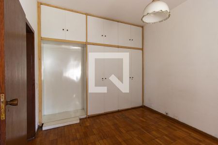 Apartamento para alugar com 241m², 4 quartos e 2 vagas Apartamento para alugar com 241m², 4 quartos e 2 vagasSuite 2