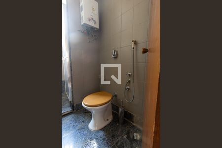 Apartamento para alugar com 241m², 4 quartos e 2 vagas Apartamento para alugar com 241m², 4 quartos e 2 vagasBanheiro Suite 2