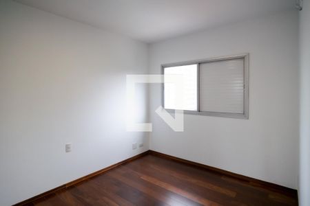 Apartamento à venda com 212m², 3 quartos e 4 vagas Apartamento à venda com 212m², 3 quartos e 4 vagasSuíte 2