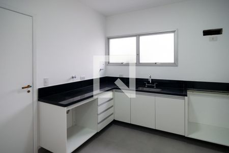 Apartamento à venda com 212m², 3 quartos e 4 vagas Apartamento à venda com 212m², 3 quartos e 4 vagasCozinha