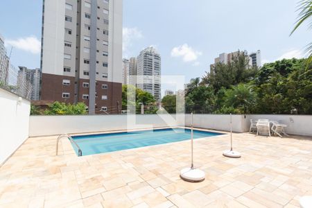 Apartamento à venda com 212m², 3 quartos e 4 vagas Apartamento à venda com 212m², 3 quartos e 4 vagasÁrea comum