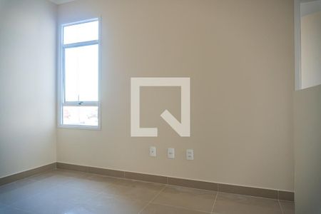 Sala de apartamento para alugar com 2 quartos, 45m² em Parque São Jorge, Campinas