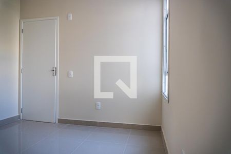Sala de apartamento para alugar com 2 quartos, 45m² em Parque São Jorge, Campinas