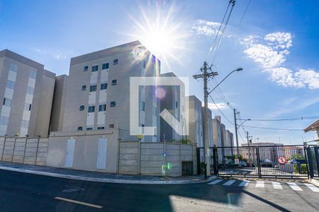Apartamento para alugar com 45m², 2 quartos e 1 vagaFachada e portaria