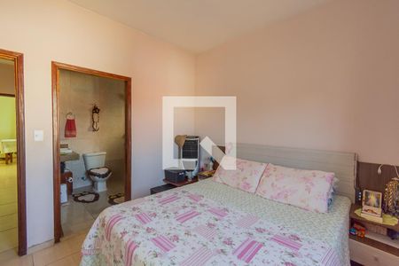 Casa à venda com 136m², 3 quartos e 2 vagasQuarto 3 - Suíte