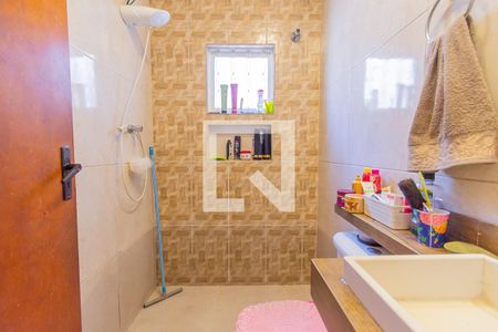 Casa à venda com 136m², 3 quartos e 2 vagasBanheiro Social