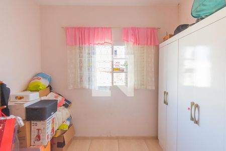 Casa à venda com 136m², 3 quartos e 2 vagasQuarto 2