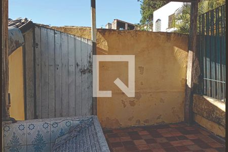 Casa para alugar com 35m², 1 quarto e sem vagaÁrea de Serviço