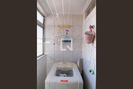 Apartamento à venda com 68m², 3 quartos e 1 vagaÁrea de Serviço