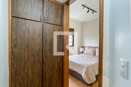 Corredor - roupeiro de apartamento à venda com 1 quarto, 55m² em Jardim Paulista, São Paulo
