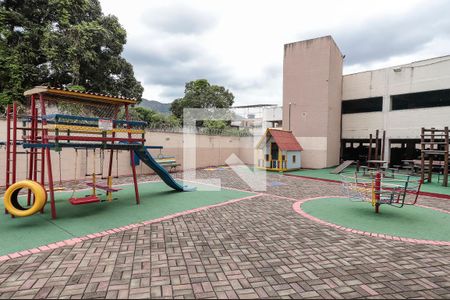 Apartamento à venda com 55m², 2 quartos e 1 vaga Apartamento à venda com 55m², 2 quartos e 1 vagaPlay