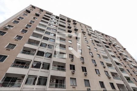 Apartamento à venda com 55m², 2 quartos e 1 vaga Apartamento à venda com 55m², 2 quartos e 1 vagaFachada