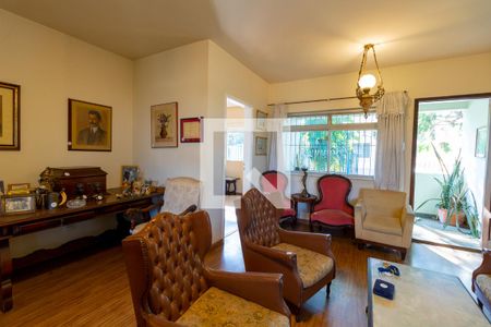 Casa à venda com 4 quartos, 246m² em Rolinópolis, São Paulo