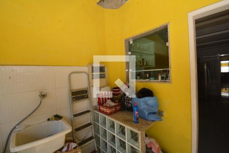 Casa à venda com 448m², 3 quartos e 2 vagasÁrea de Serviço