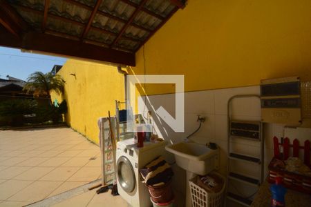 Casa à venda com 448m², 3 quartos e 2 vagasÁrea de Serviço