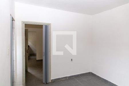 Quarto de casa para alugar com 1 quarto, 50m² em Centro, Diadema