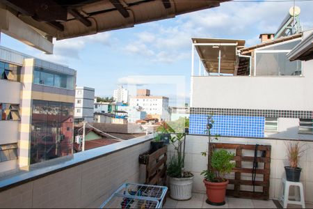 Apartamento à venda com 140m², 4 quartos e 3 vagas Apartamento à venda com 140m², 4 quartos e 3 vagasÁrea de Serviço