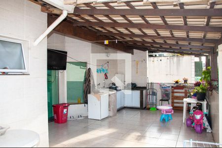 Apartamento à venda com 140m², 4 quartos e 3 vagas Apartamento à venda com 140m², 4 quartos e 3 vagasÁrea de Serviço