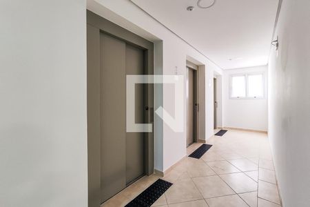 Apartamento à venda com 24m², 1 quarto e sem vaga Apartamento à venda com 24m², 1 quarto e sem vagaÁrea Comum - Elevadores