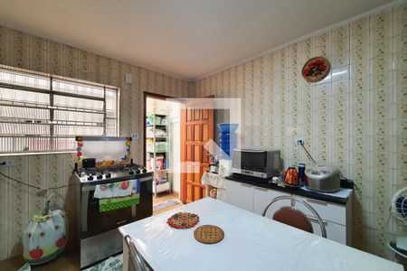 Casa à venda com 111m², 2 quartos e 2 vagasCozinha