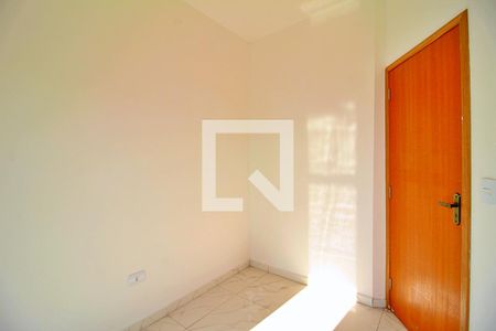 Quarto 1 de apartamento para alugar com 2 quartos, 50m² em Jardim Utinga, Santo André