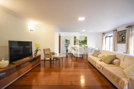 Apartamento à venda com 258m², 4 quartos e 8 vagasSala