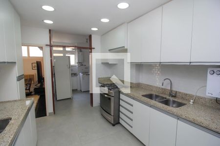 Apartamento para alugar com 288m², 3 quartos e 1 vagaCozinha - Armários