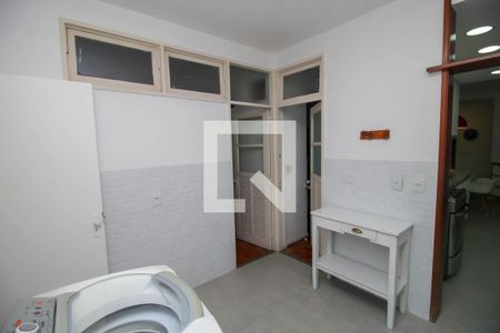 Apartamento para alugar com 288m², 3 quartos e 1 vagaÁrea de Serviço