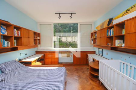 Apartamento para alugar com 288m², 3 quartos e 1 vagaQuarto 1