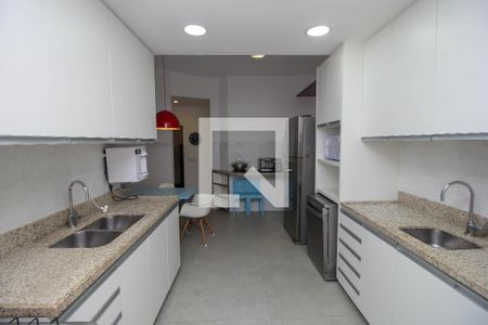 Apartamento para alugar com 288m², 3 quartos e 1 vagaCozinha - Armários