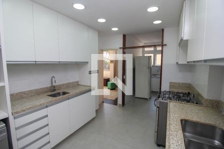 Apartamento para alugar com 288m², 3 quartos e 1 vagaCozinha - Armários