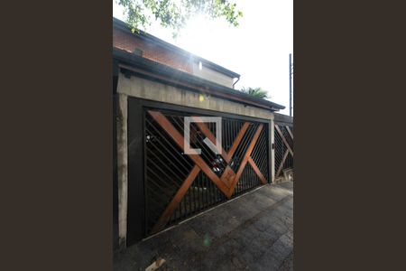 Casa à venda com 350m², 4 quartos e 2 vagasFachada