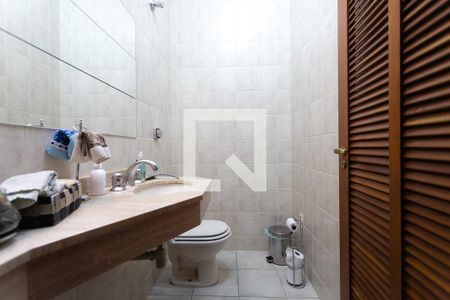 Casa à venda com 350m², 4 quartos e 2 vagasLavabo