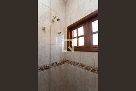 Casa à venda com 350m², 4 quartos e 2 vagasBanheiro da Suíte 2